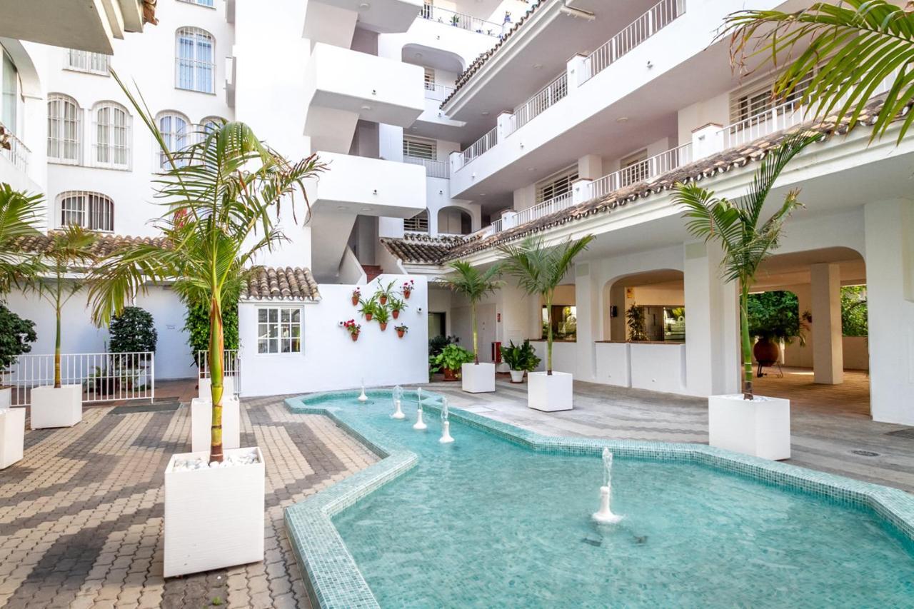 Marbella Banus Suites - Iris Tropical Garden Banus Suite Apartment Exterior foto